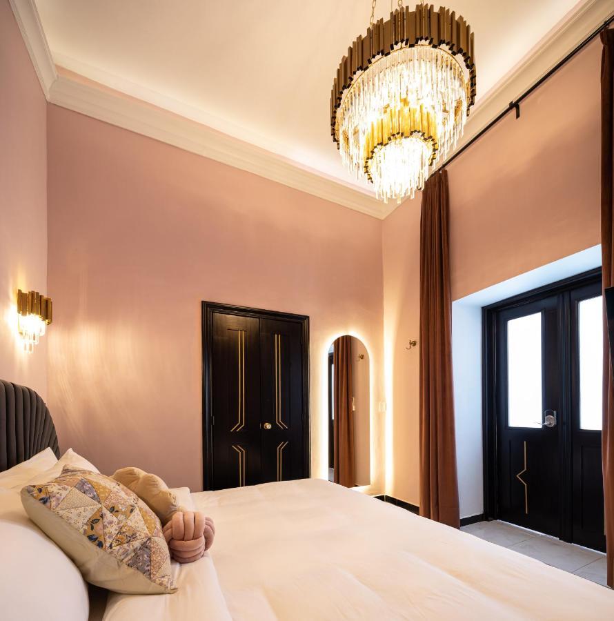 Holt Hotel De Mi Independencia King Room Oaxaca Kültér fotó